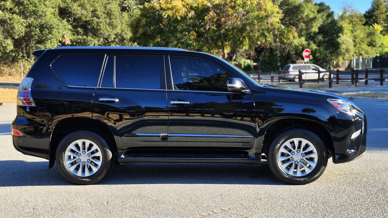 2019 Lexus GX 2nd Gen - Image 24 of 31