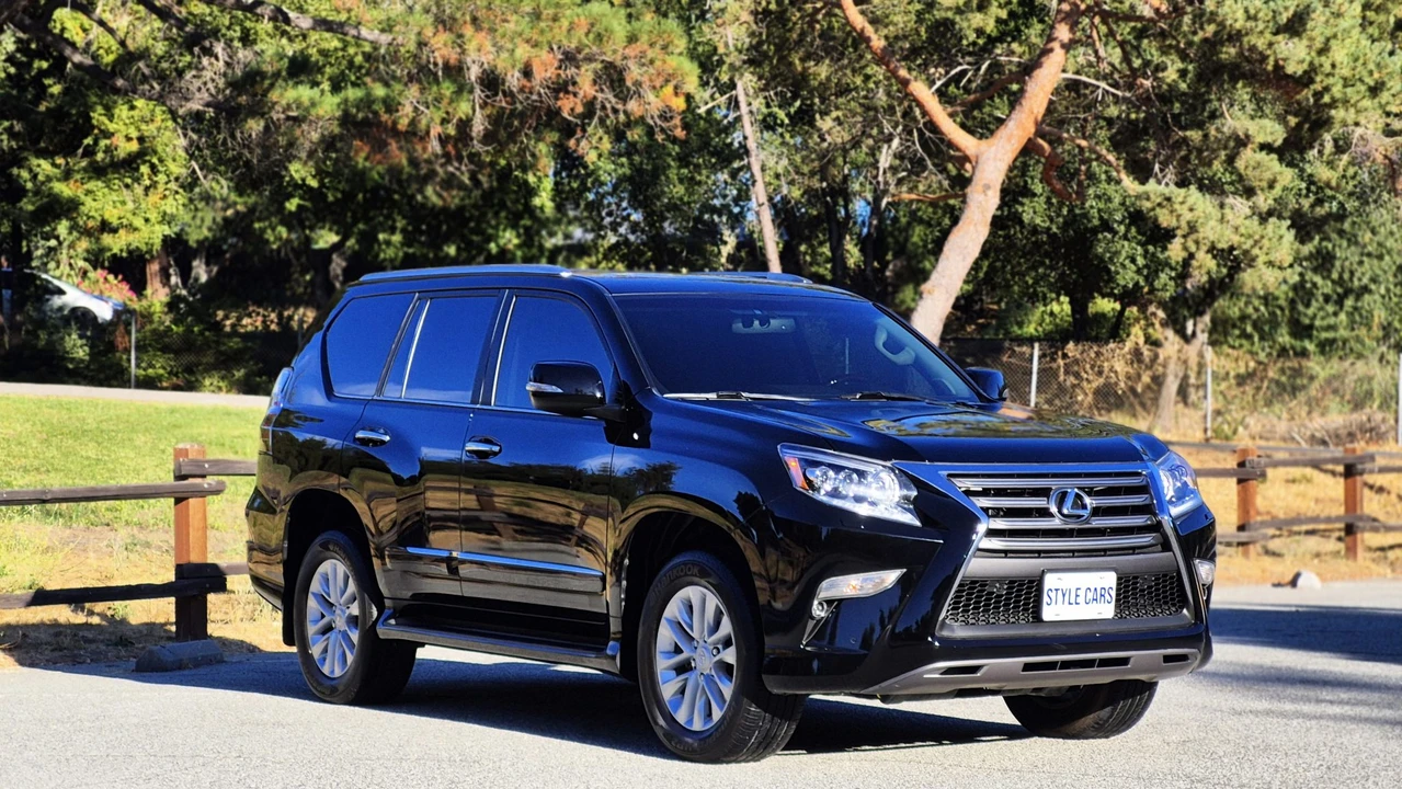 2019 Lexus GX 2nd Gen - Image 23 of 31