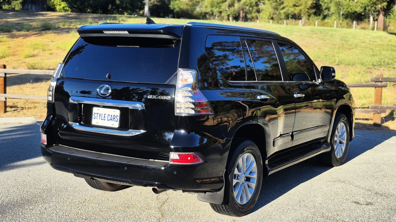 2019 Lexus GX 2nd Gen - Image 29 of 31