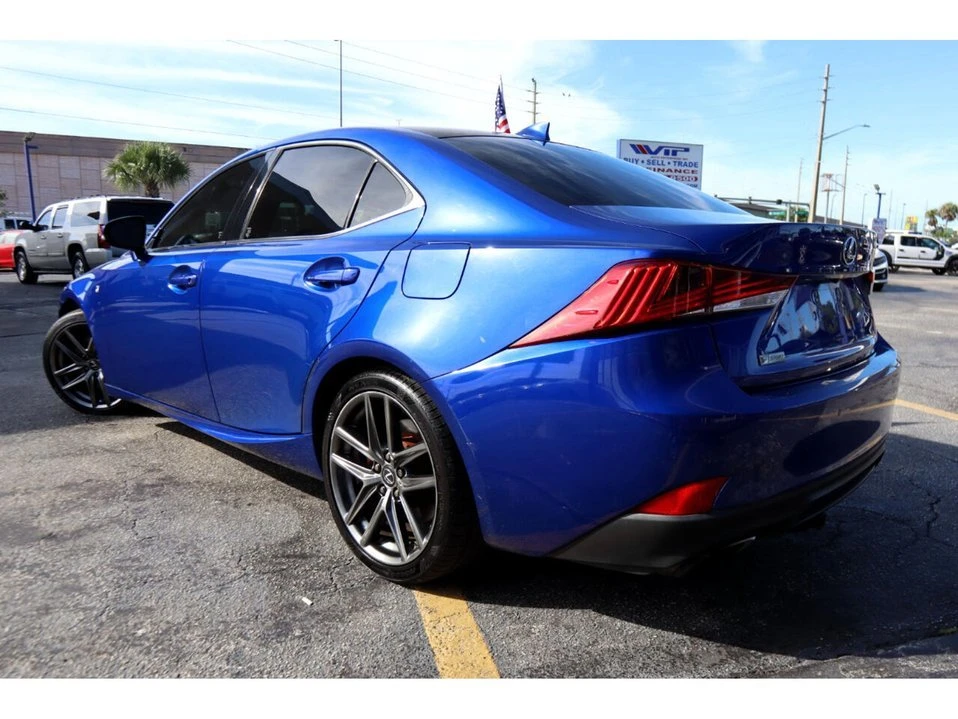2019 Lexus IS 3rd Gen - Image 8 of 20