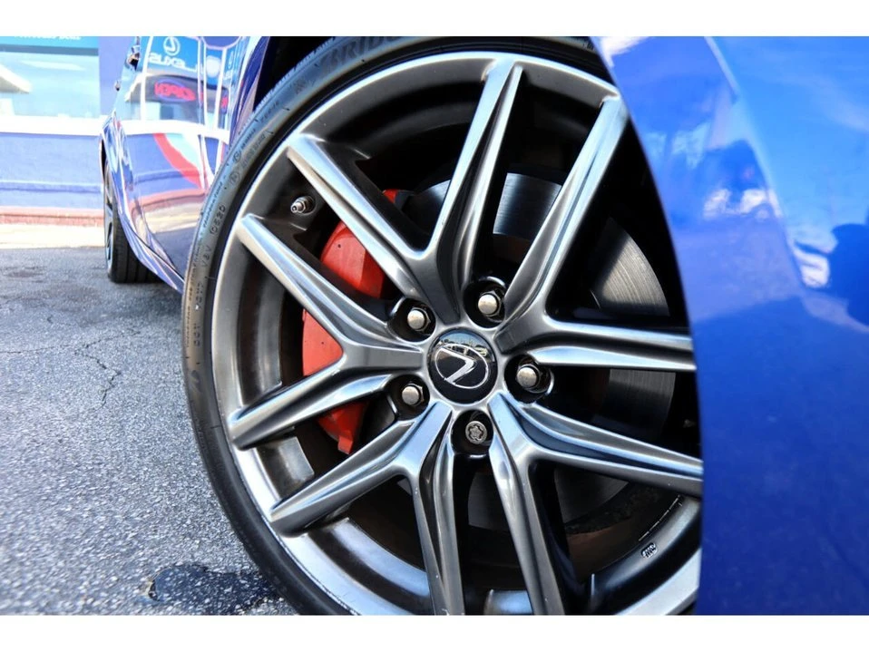 2019 Lexus IS 3rd Gen - Image 3 of 20