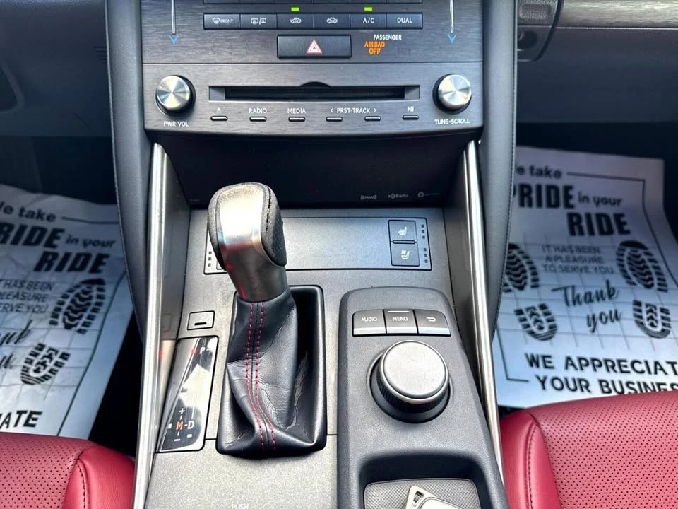 2019 Lexus IS 3rd Gen - Image 17 of 20