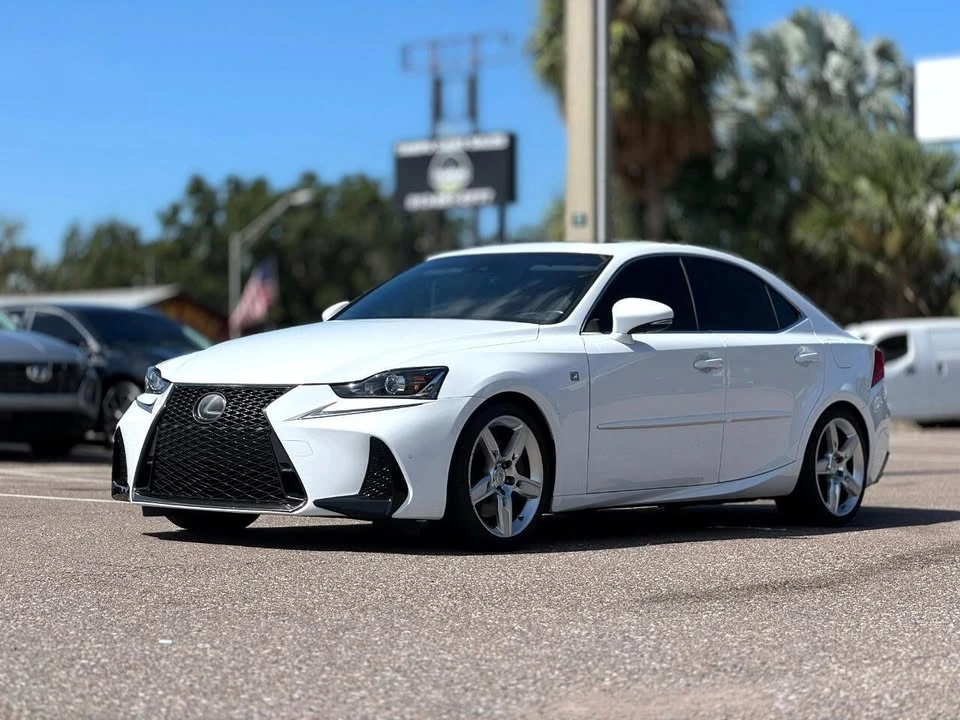 2019 Lexus IS 3rd Gen - Image 2 of 20
