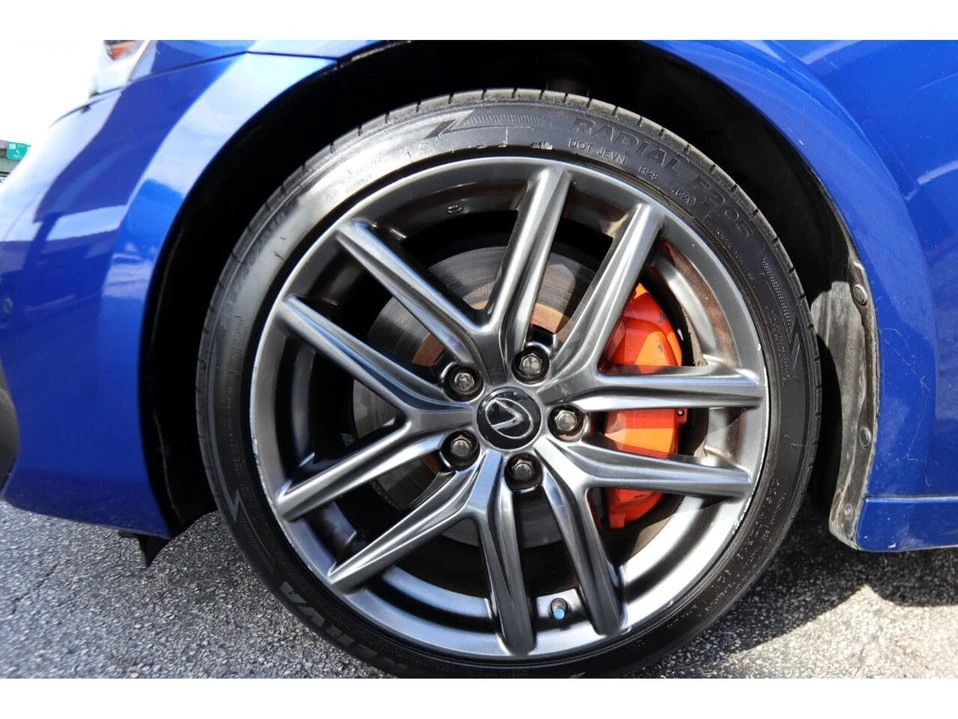 2019 Lexus IS 3rd Gen - Image 14 of 20
