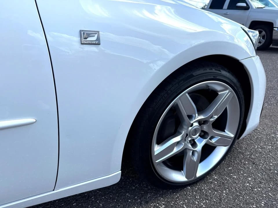 2019 Lexus IS 3rd Gen - Image 10 of 19