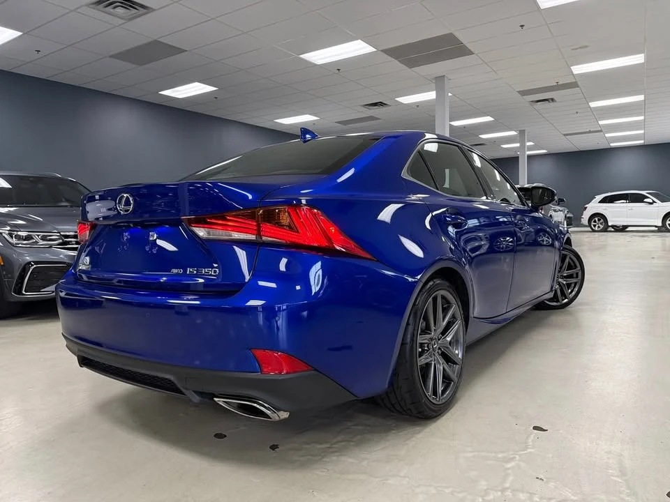 2019 Lexus IS 3rd Gen - Image 14 of 20