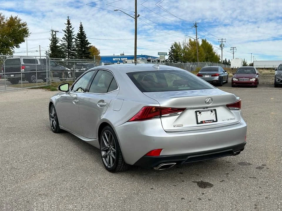 2019 Lexus IS 3rd Gen - Image 8 of 19