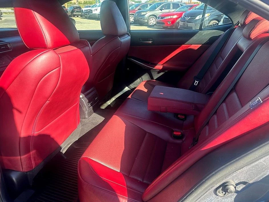 2019 Lexus IS 3rd Gen - Image 13 of 13