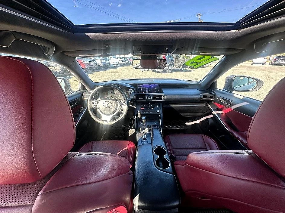 2019 Lexus IS 3rd Gen - Image 12 of 13