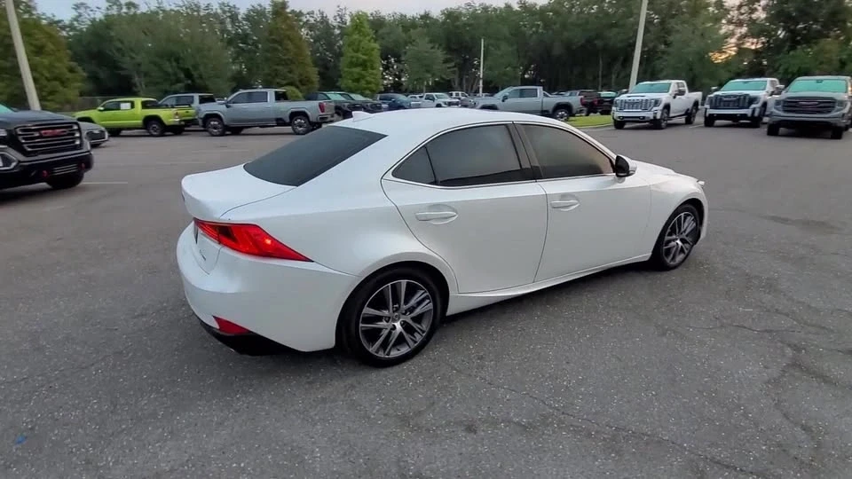 2019 Lexus IS 3rd Gen - Image 8 of 9
