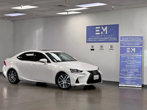 2019 Lexus IS