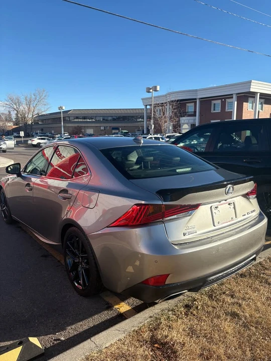 2019 Lexus IS 3rd Gen - Image 6 of 12
