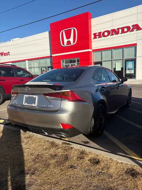 2019 Lexus IS 3rd Gen - Image 11 of 12