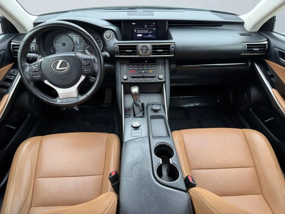 2019 Lexus IS 3rd Gen - Image 10 of 15