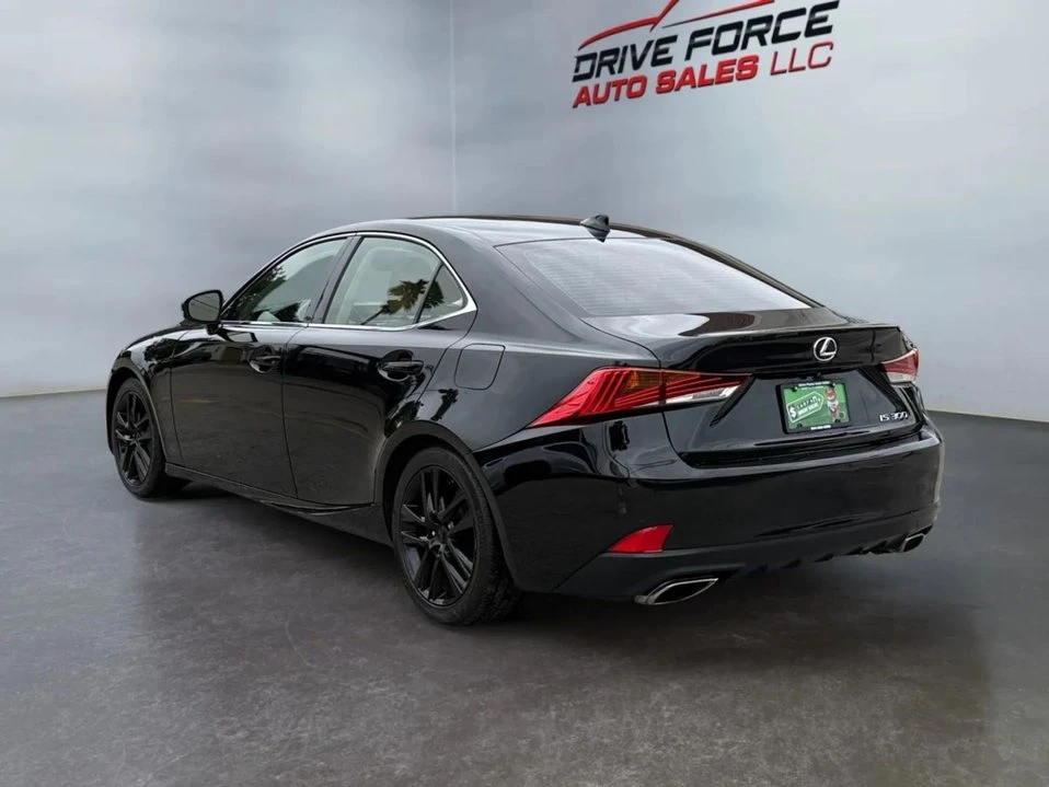 2019 Lexus IS 3rd Gen - Image 3 of 15