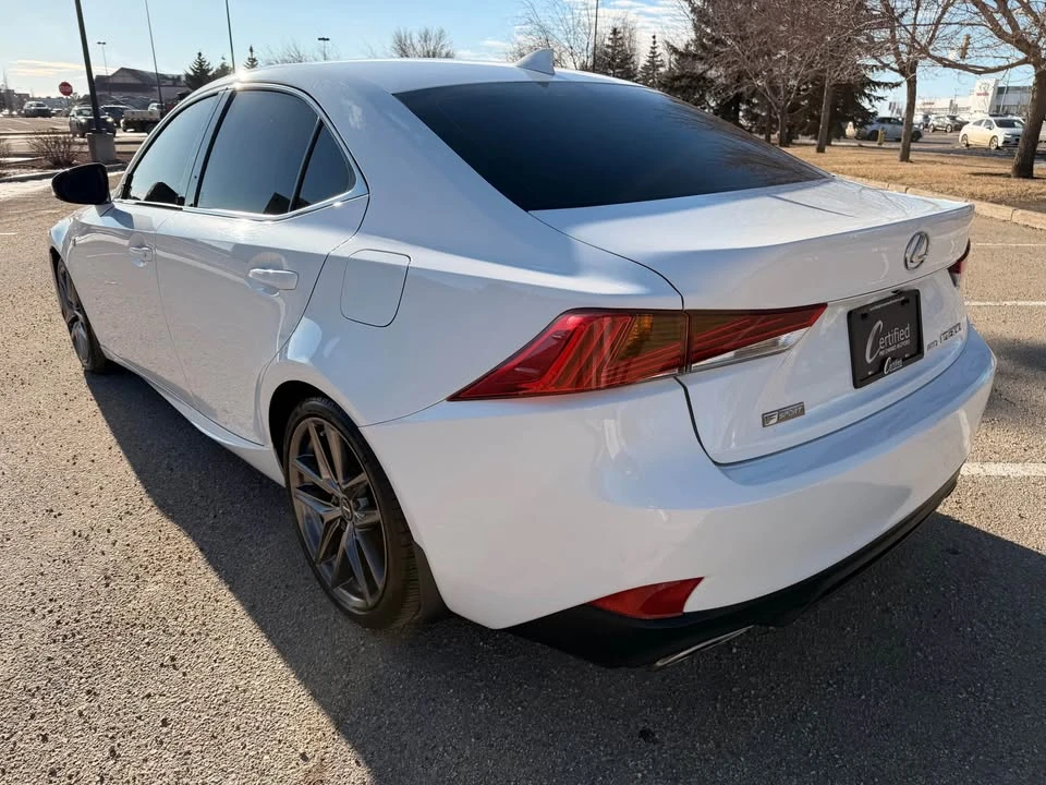 2019 Lexus IS 3rd Gen - Image 6 of 13