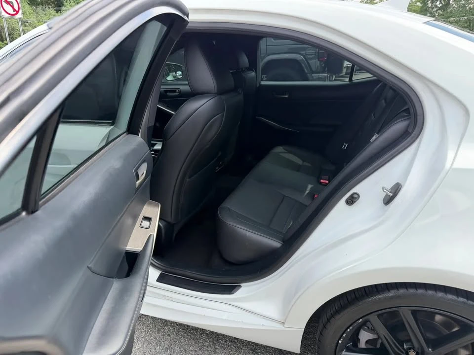 2019 Lexus IS 3rd Gen - Image 12 of 14