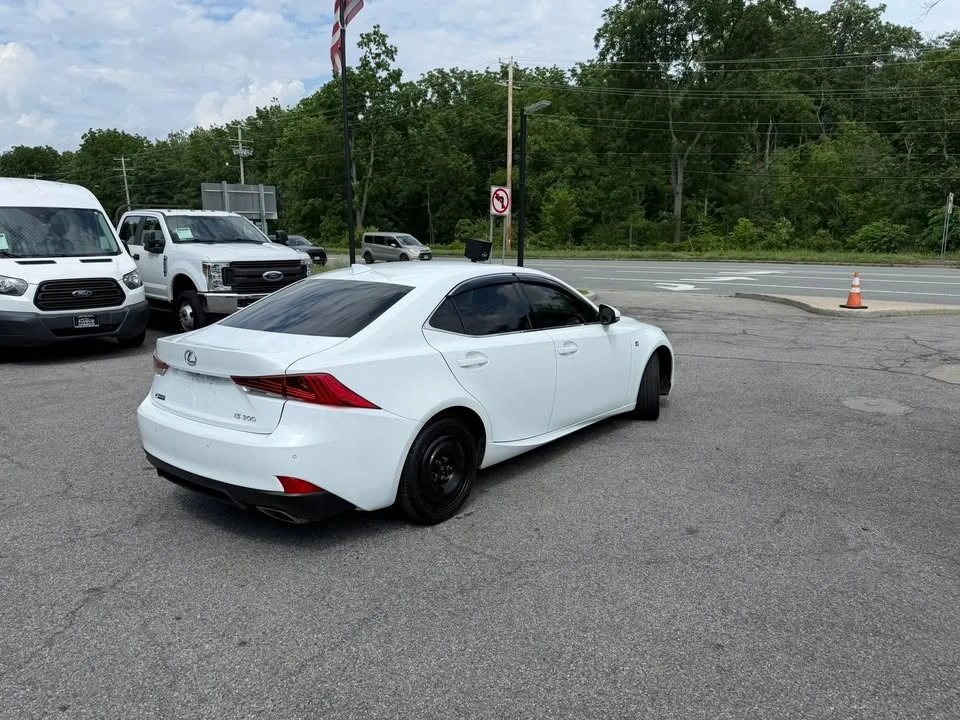 2019 Lexus IS 3rd Gen - Image 6 of 14