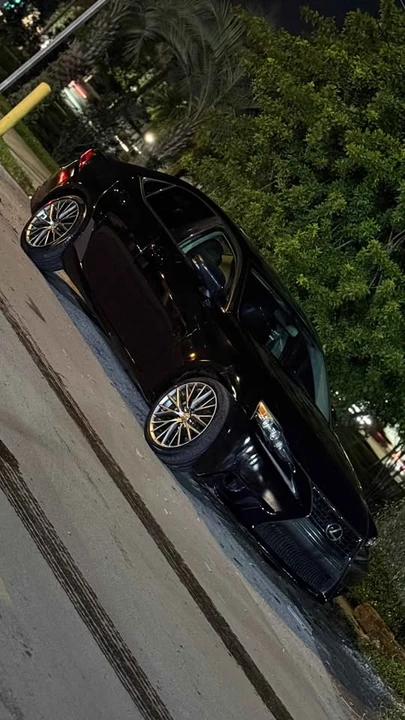 2019 Lexus IS 3rd Gen - Image 7 of 12