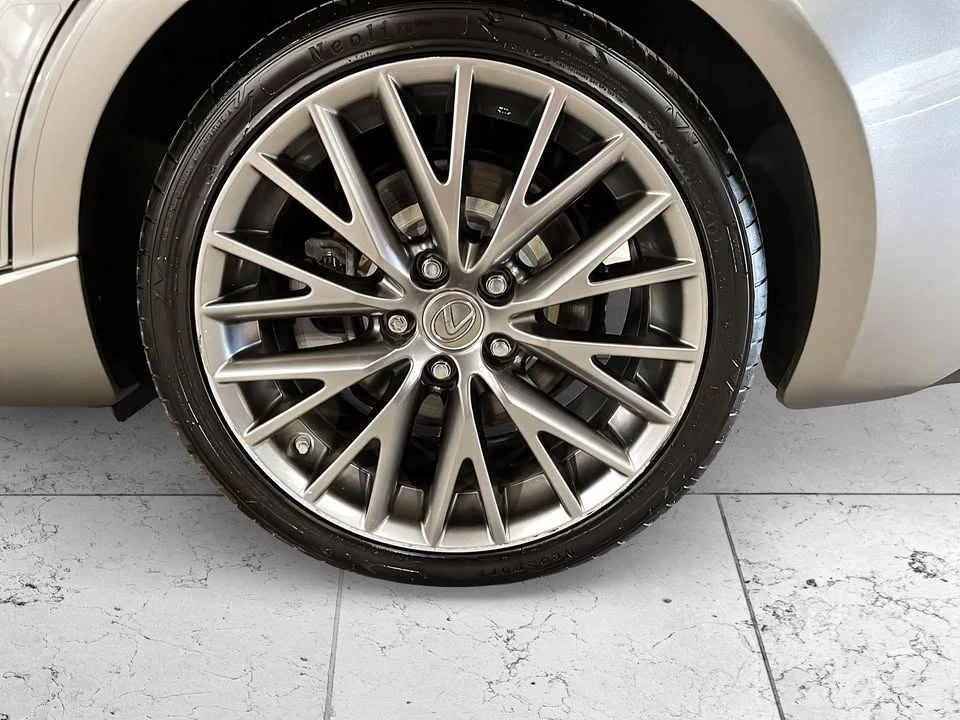 2019 Lexus IS 3rd Gen - Image 7 of 17