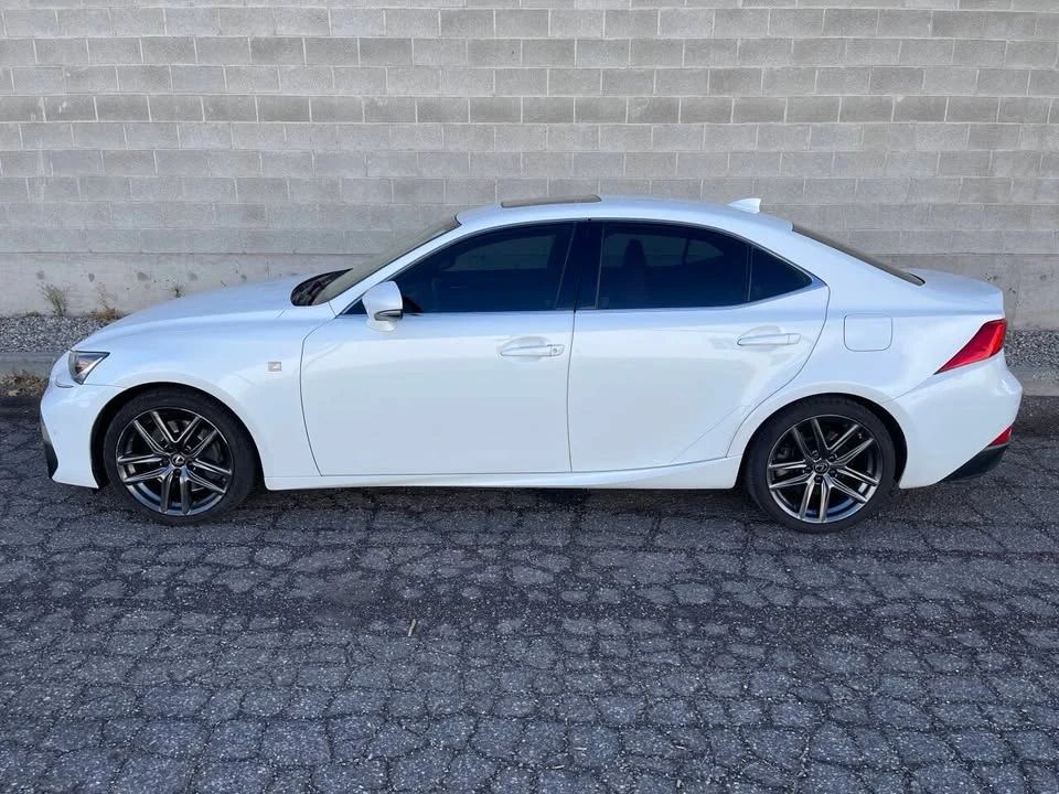 2019 Lexus IS 3rd Gen - Image 6 of 17