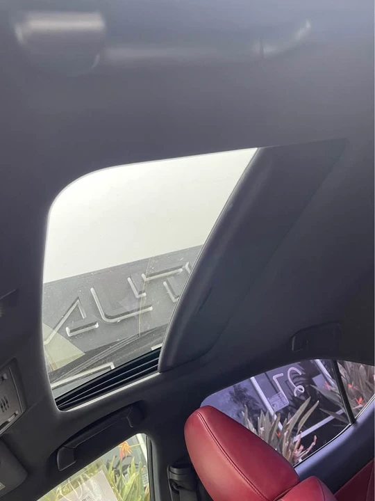 2019 Lexus IS 3rd Gen - Image 11 of 13