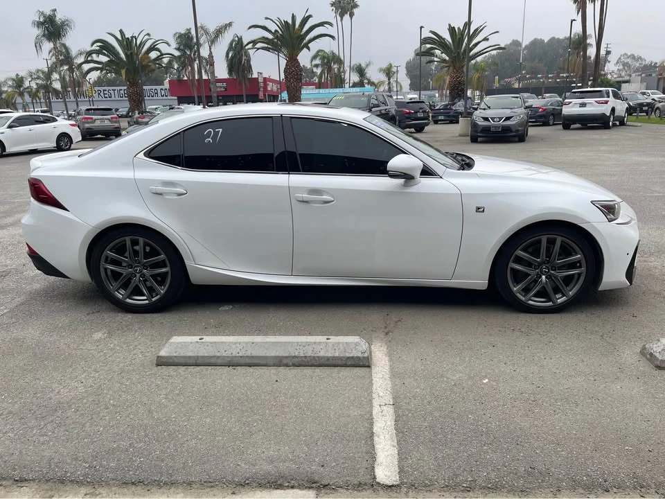 2019 Lexus IS 3rd Gen - Image 4 of 13