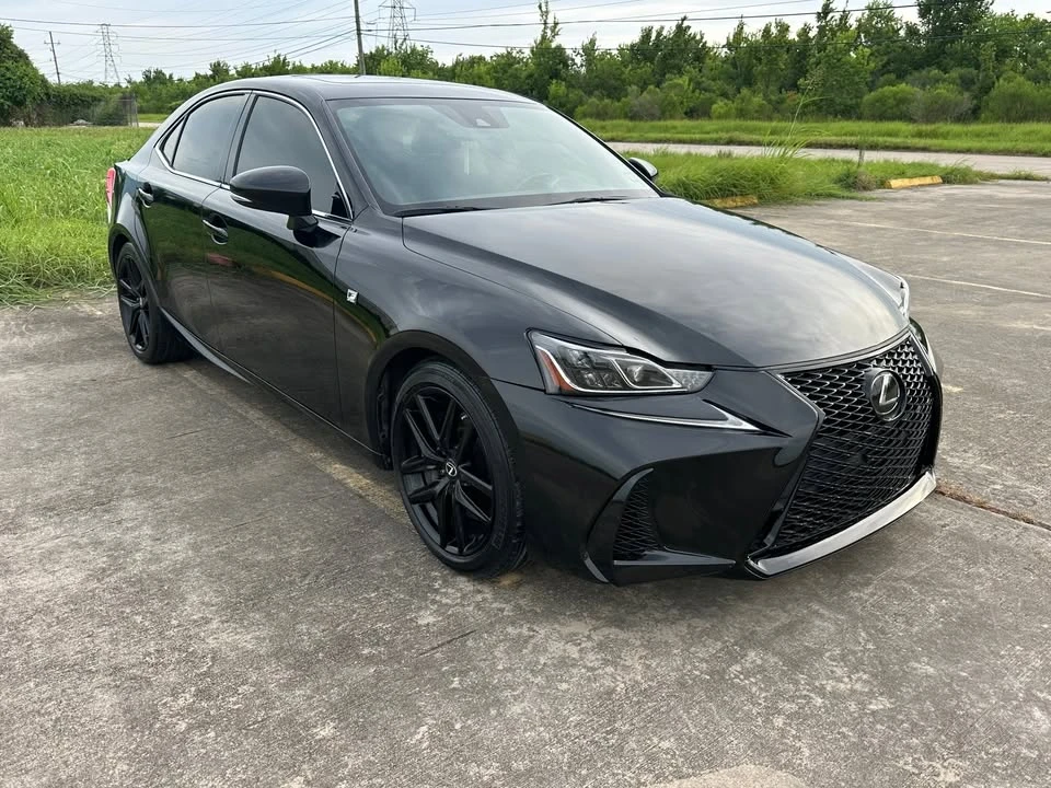 2019 Lexus IS 3rd Gen - Image 2 of 6