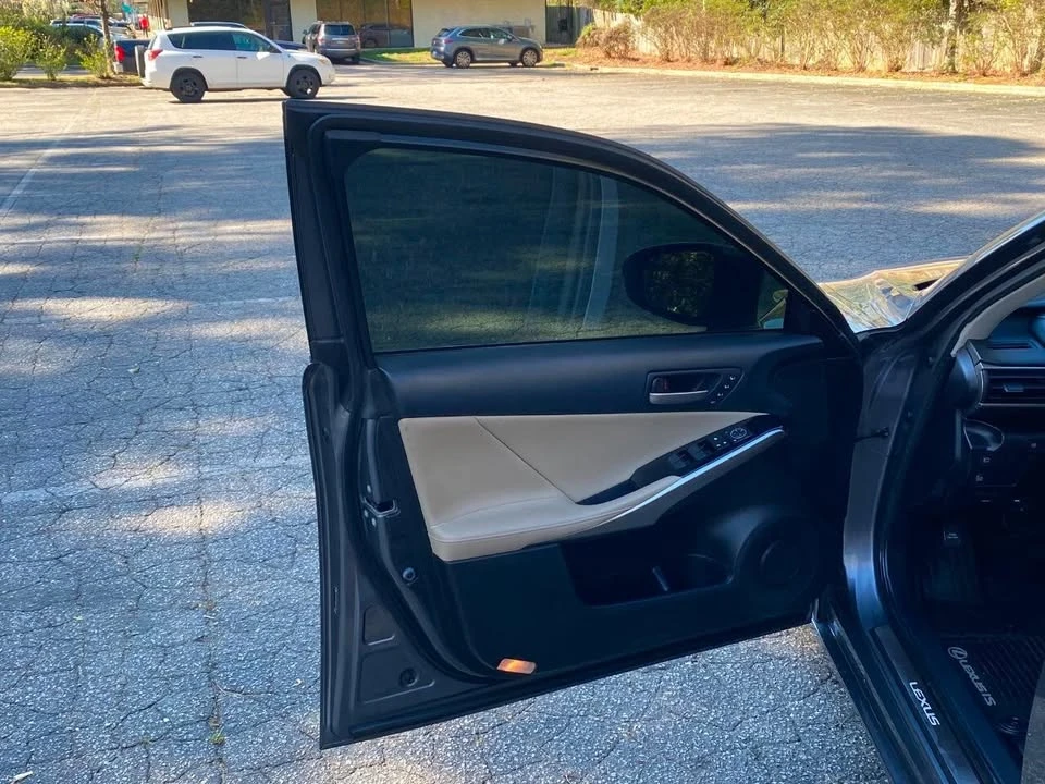 2019 Lexus IS 3rd Gen - Image 11 of 19