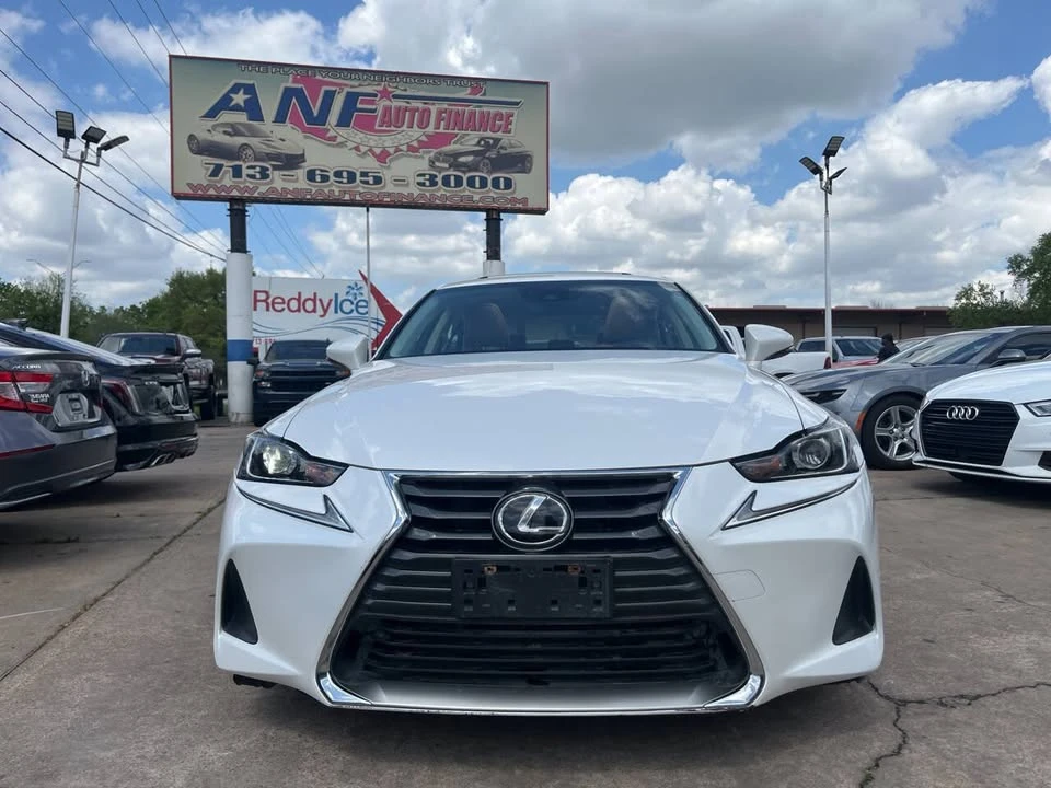 2019 Lexus IS 3rd Gen - Image 2 of 12