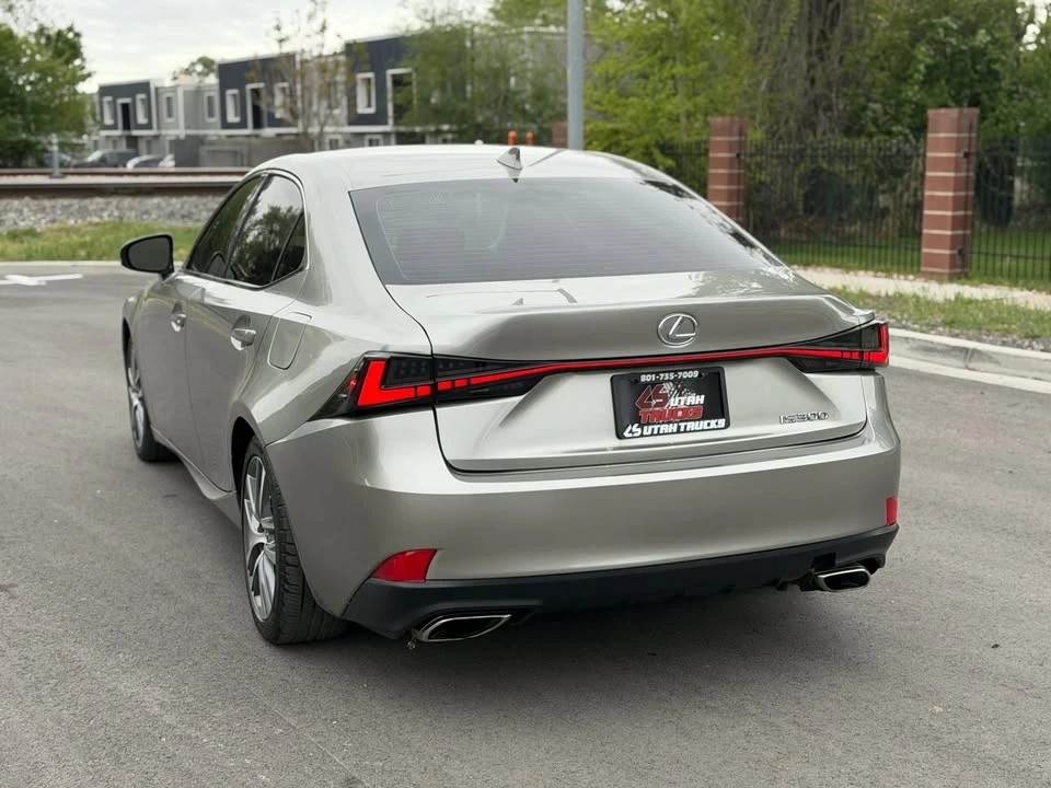 2019 Lexus IS 3rd Gen - Image 3 of 18