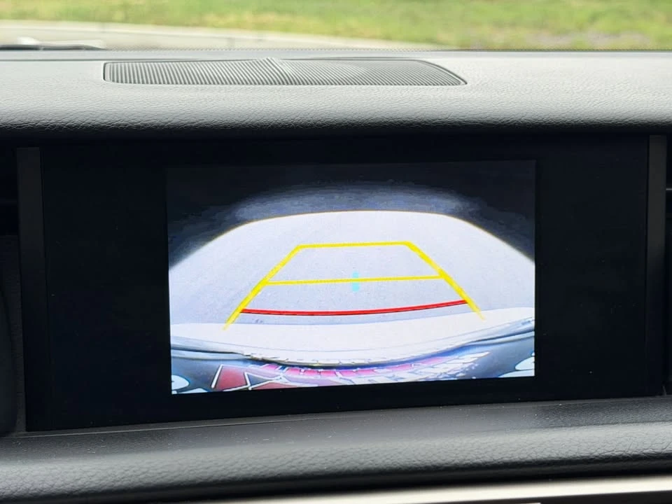 2019 Lexus IS 3rd Gen - Image 11 of 18