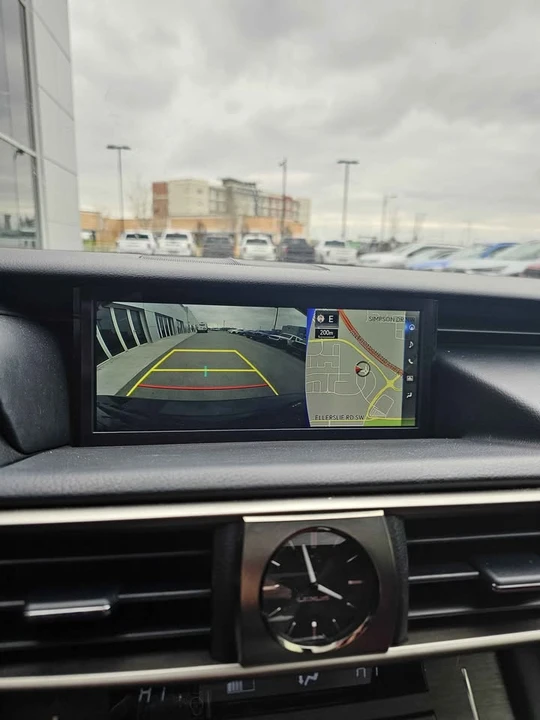 2019 Lexus IS 3rd Gen - Image 8 of 9