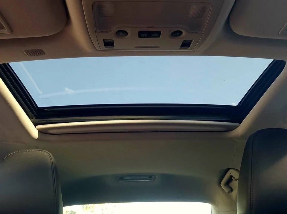 2019 Lexus IS 3rd Gen - Image 18 of 20
