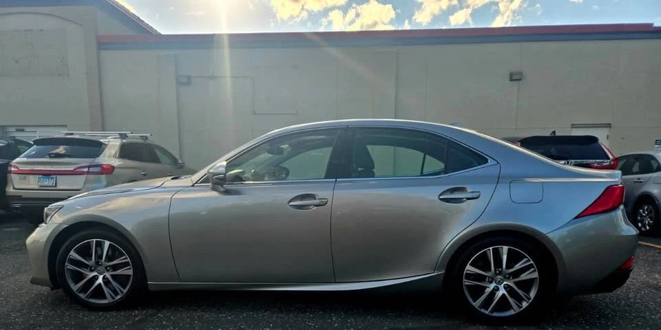 2019 Lexus IS 3rd Gen - Image 2 of 20