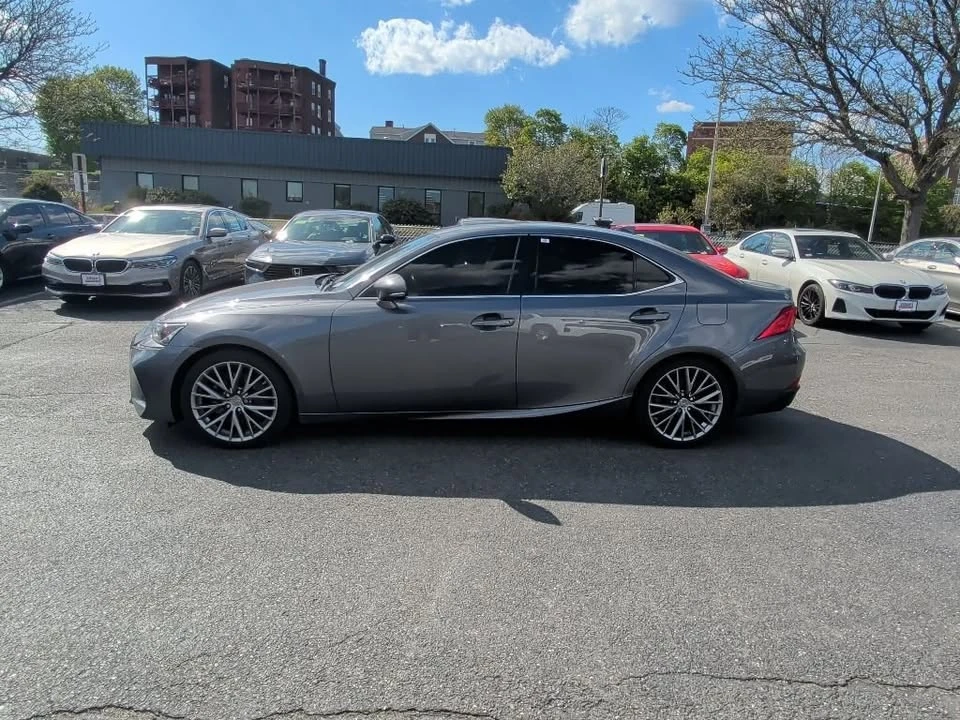 2019 Lexus IS 3rd Gen - Image 2 of 12