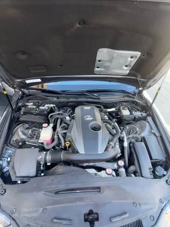 2019 Lexus IS 3rd Gen - Image 5 of 20