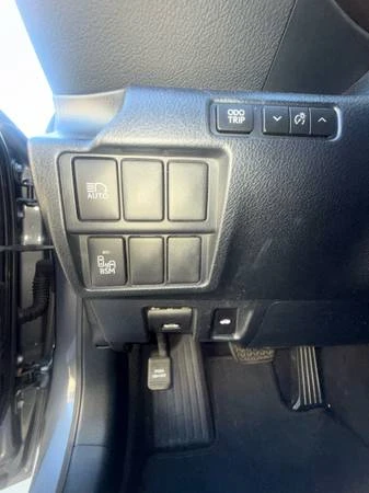 2019 Lexus IS 3rd Gen - Image 16 of 20