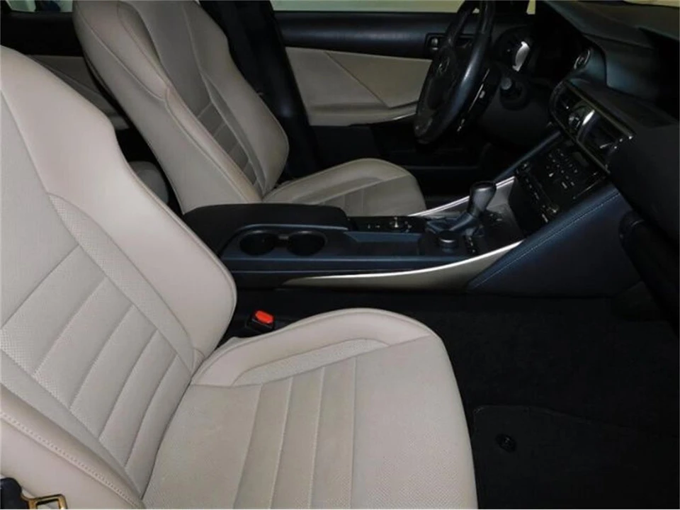 2019 Lexus IS 3rd Gen - Image 17 of 22