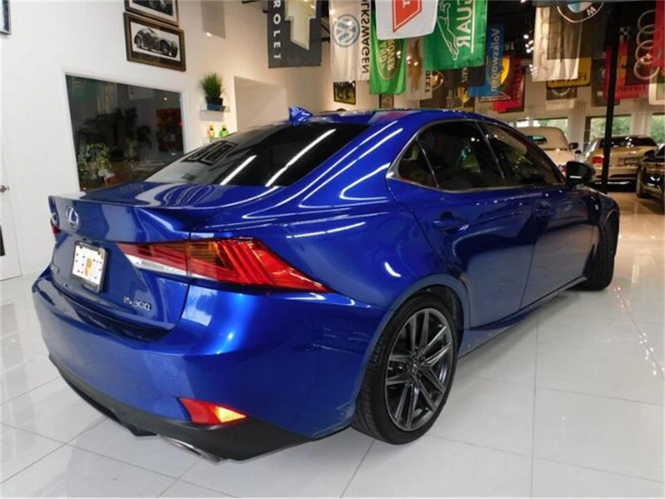 2019 Lexus IS 3rd Gen - Image 20 of 22