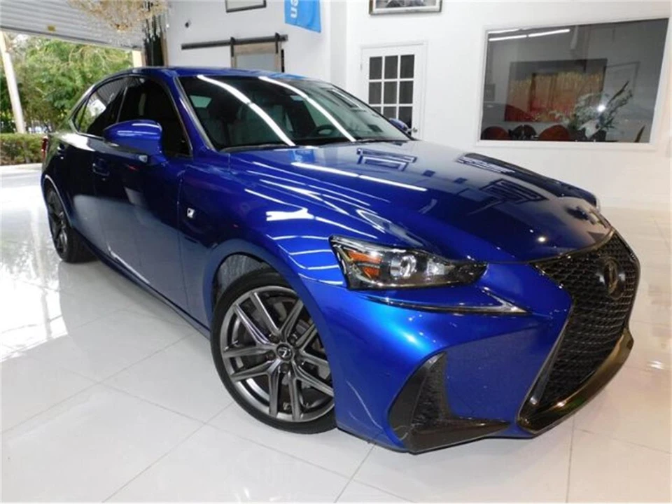 2019 Lexus IS 3rd Gen - Image 19 of 22