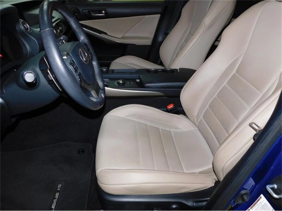 2019 Lexus IS 3rd Gen - Image 13 of 22