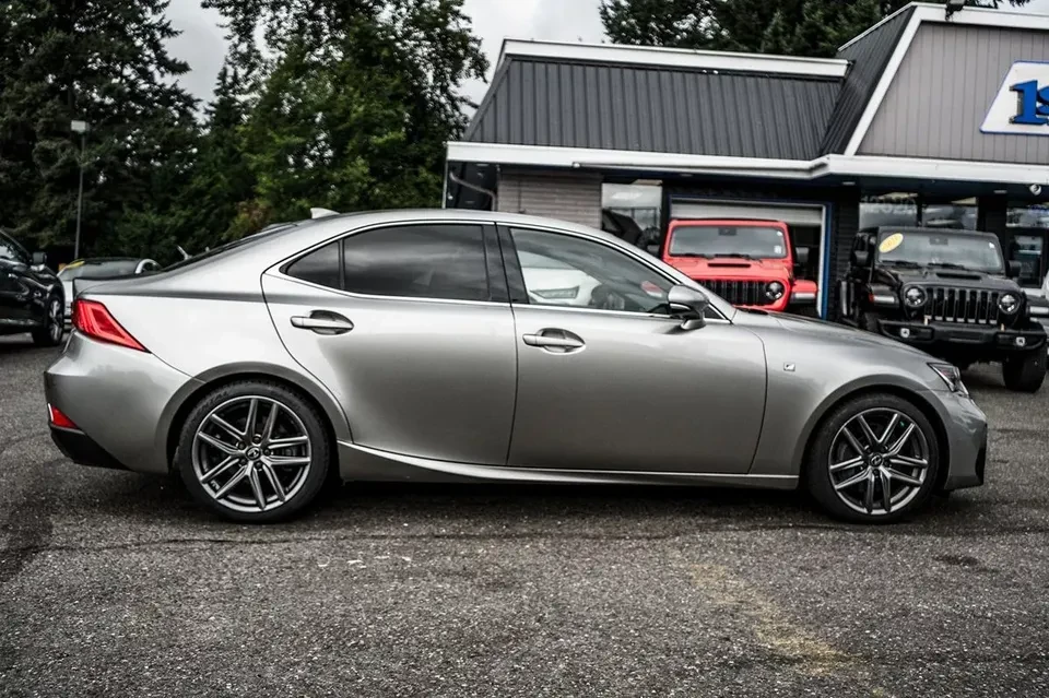 2019 Lexus IS 3rd Gen - Image 2 of 4