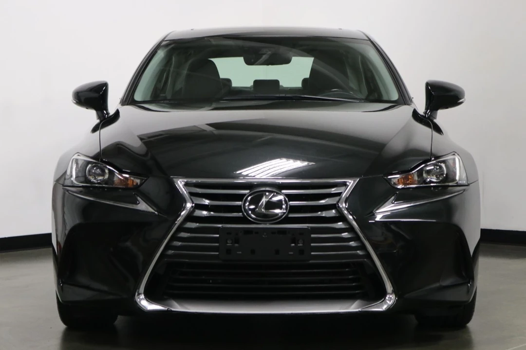 2019 Lexus IS 3rd Gen - Image 3 of 12