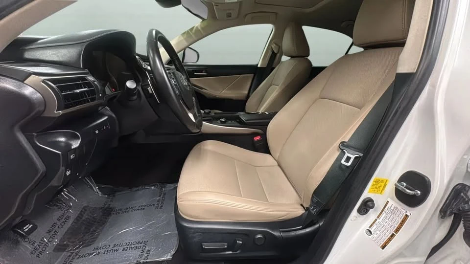 2019 Lexus IS 3rd Gen - Image 20 of 20