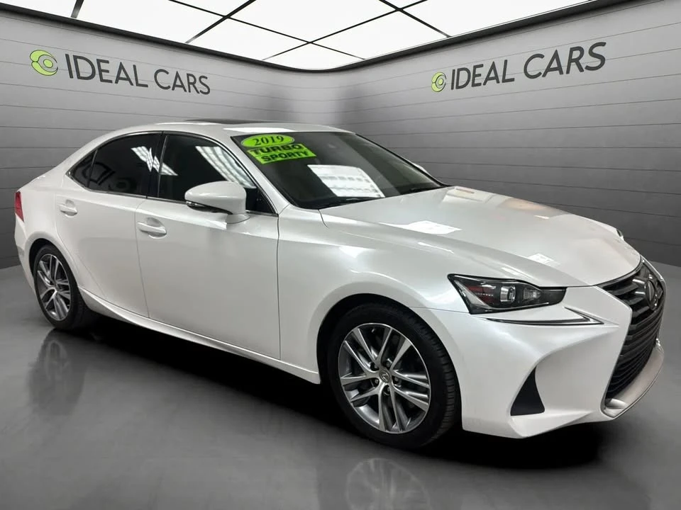 2019 Lexus IS 3rd Gen - Image 3 of 20
