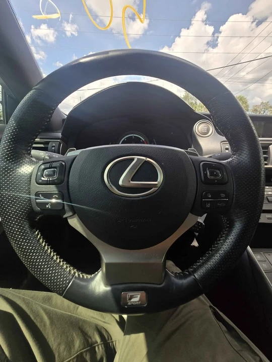 2019 Lexus IS 3rd Gen - Image 8 of 19