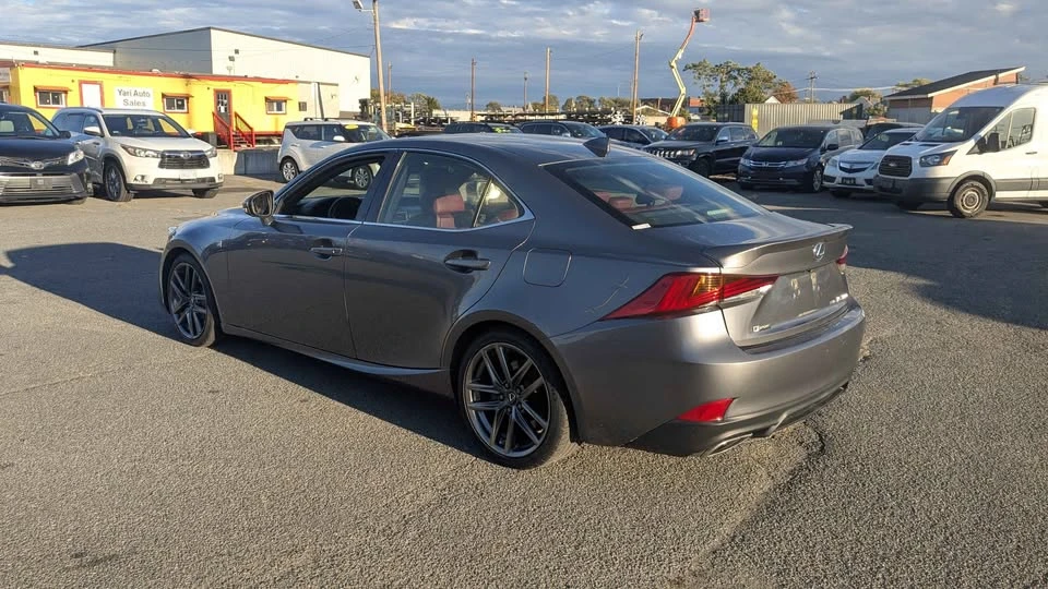 2019 Lexus IS 3rd Gen - Image 5 of 13