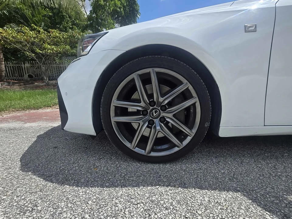 2019 Lexus IS 3rd Gen - Image 2 of 19