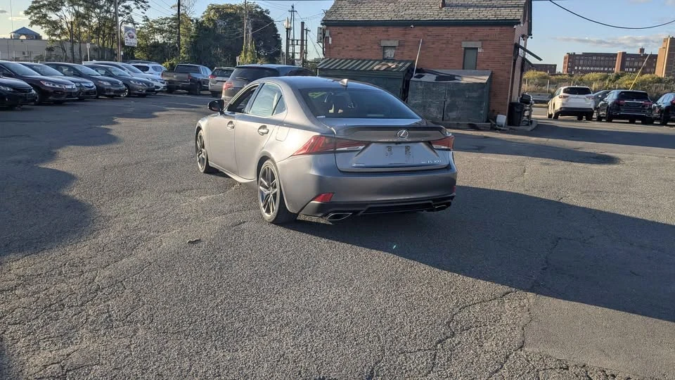 2019 Lexus IS 3rd Gen - Image 3 of 13